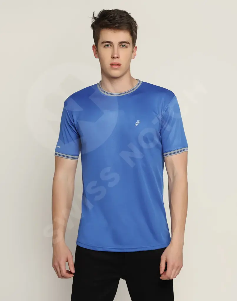 round neck t-shirt 4